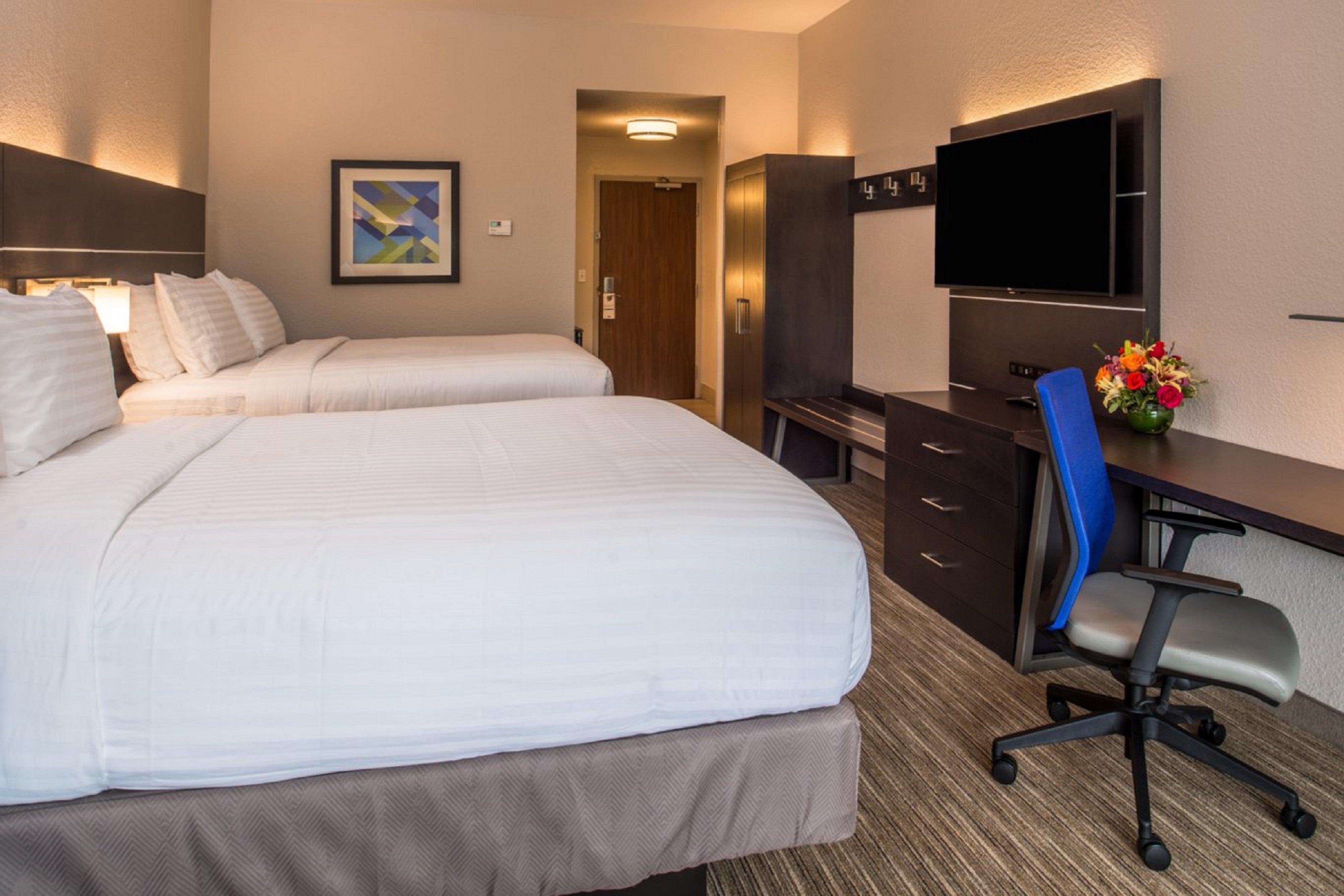 Express & - Tampa North - By Ihg