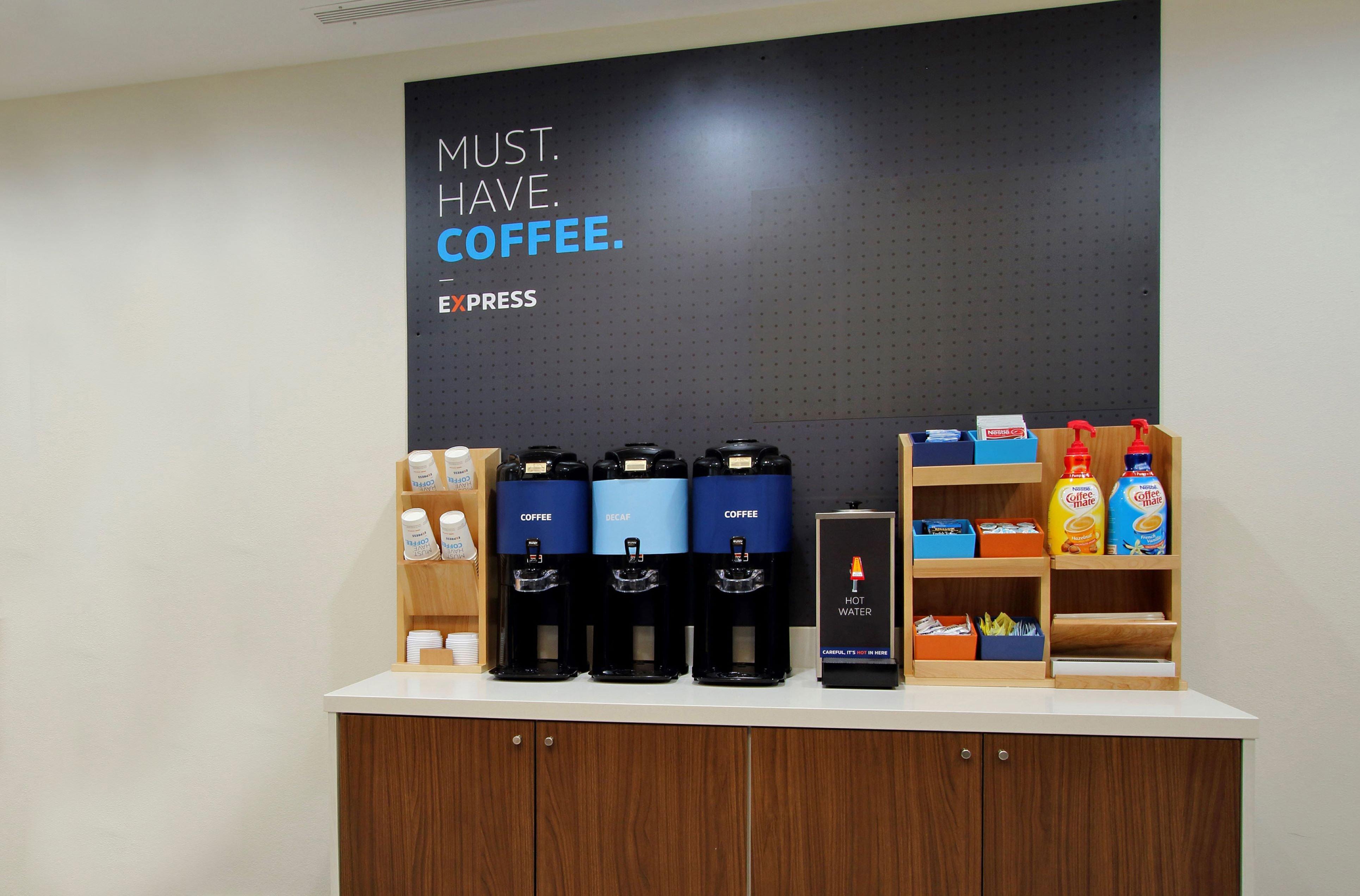 Express & - Tampa North - By Ihg 3*