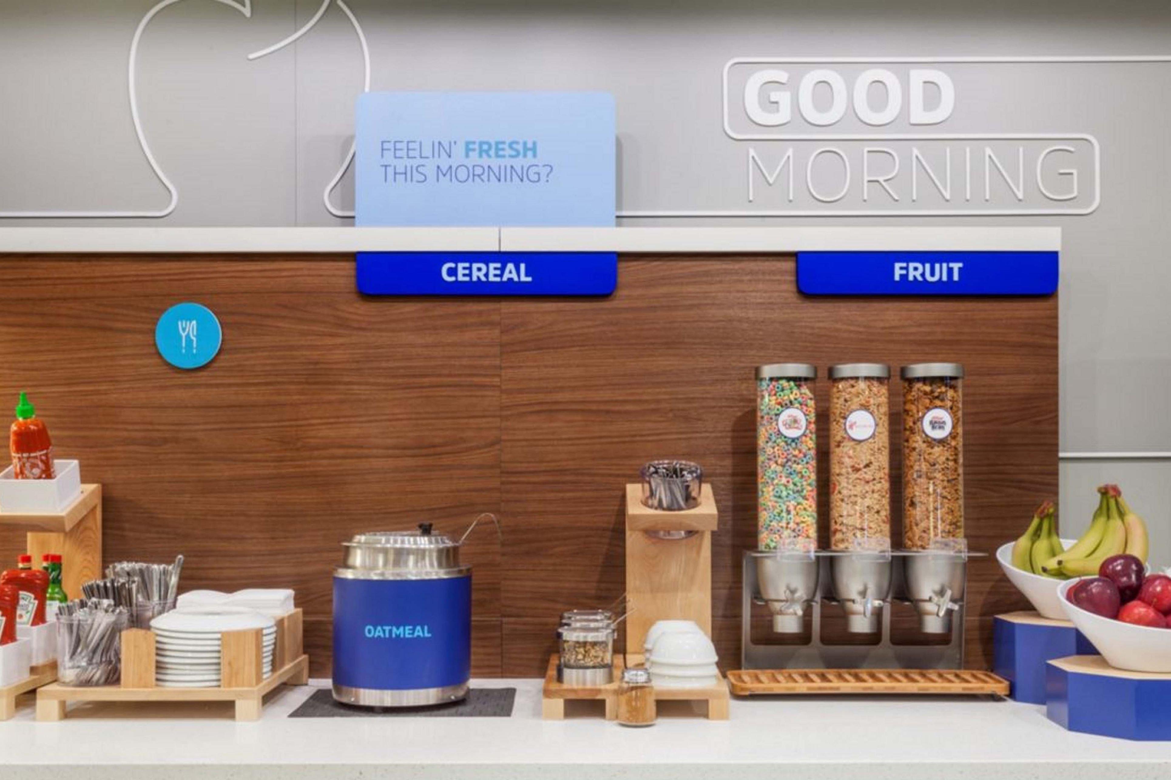 Express & - Tampa North - By Ihg