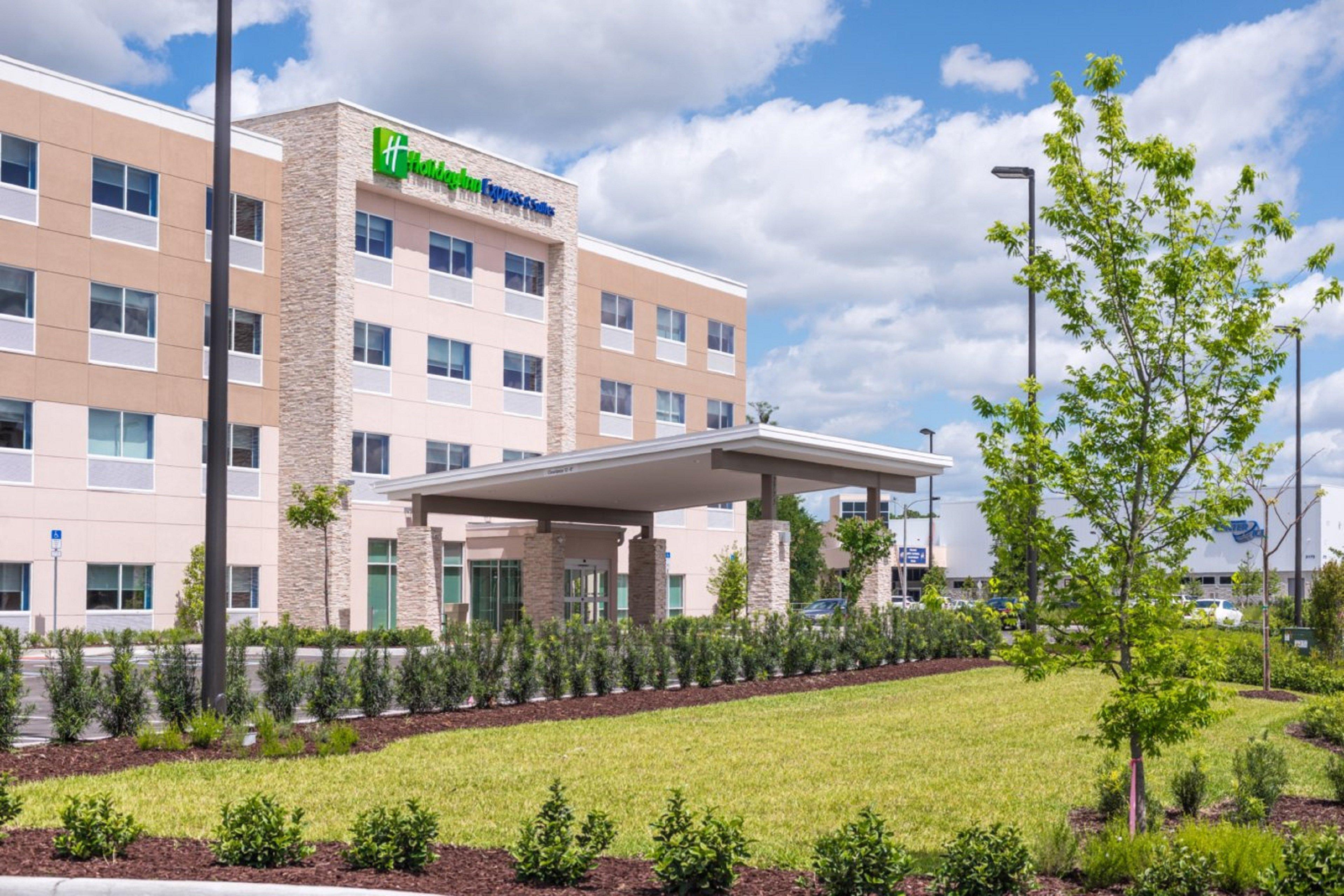 Hotel Express & - Tampa North - By Ihg Wesley Chapel